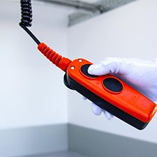 Remote tailgate controller